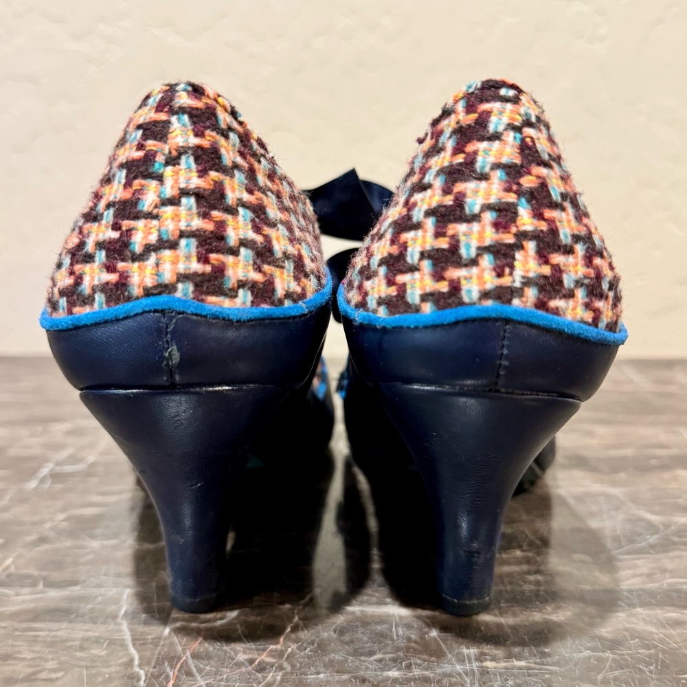 Poetic License Stand Out Blue Leather and Houndstooth Tweed Mary Jane Pumps - Picture 8 of 11